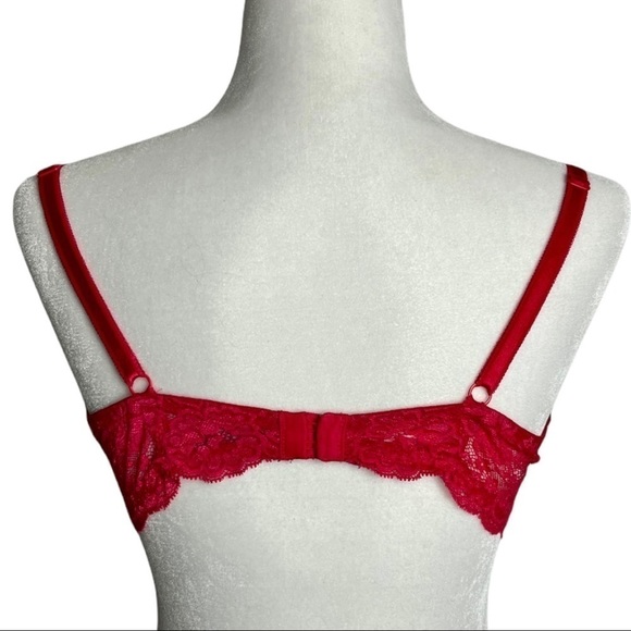 sexy Victoria’s Secret Lace Padded Bra in Pink Fuchsia Size 38D - Picture 2 of 5